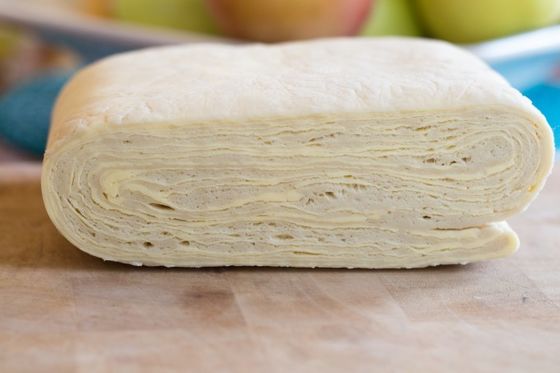 Αναθεωρήσιμη ριπή Croissant μηχανών Sheeter ζύμης ζύμης που κάνει το ευρωπαϊκό ύφος βαρέων καθηκόντων 0.75kw