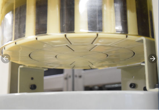 36 απλή λειτουργία κουλουριών 0.2kw μηχανών 30-100g Rounder διαιρετών ζύμης αρτοποιείων μερών με τα ανοξείδωτα τηγάνια ζύμης